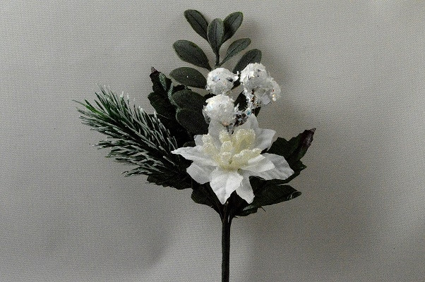 22062 - Wintery flower pick with subtle hints of sparkle.  Measures  Height 150mm  ,   Width  95mm 