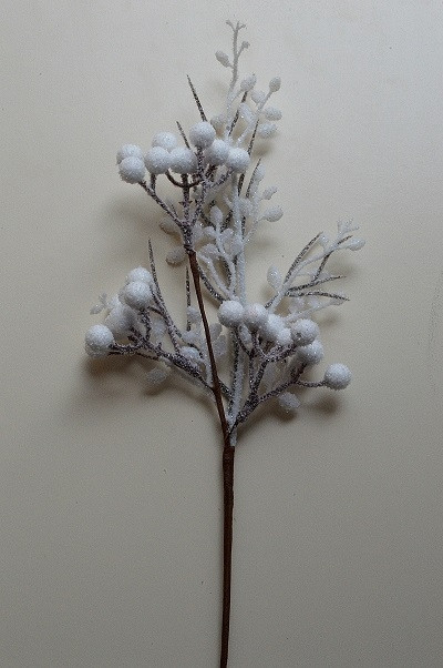 22065 - Frosted Winter branch with snowy berries for a chilly wintery scene with a hint of sparkle.  Height 390mm  ,   Width  130mm 
