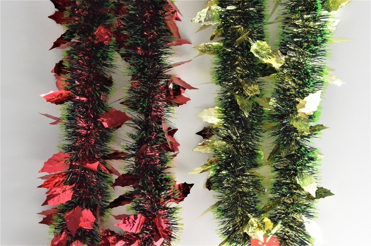 88142 - Triple Coloured Holly Leaf Christmas Tinsel x 2 Metre Lengths!