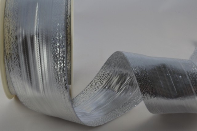 50018 - 15mm Silver Lurex Ribbon (20 Metres)