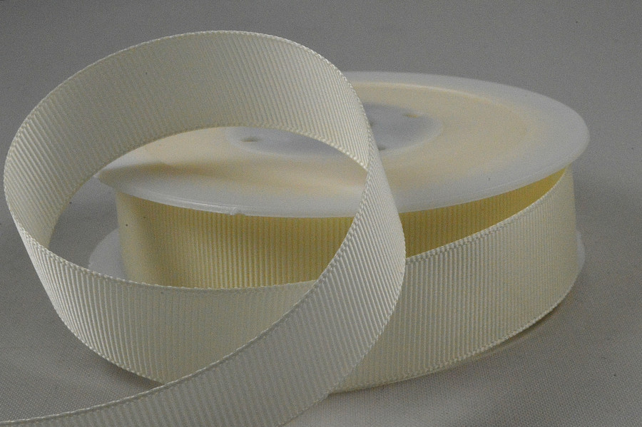 Y301 - 22mm Parchment grosgrain ribbon x 20mts
